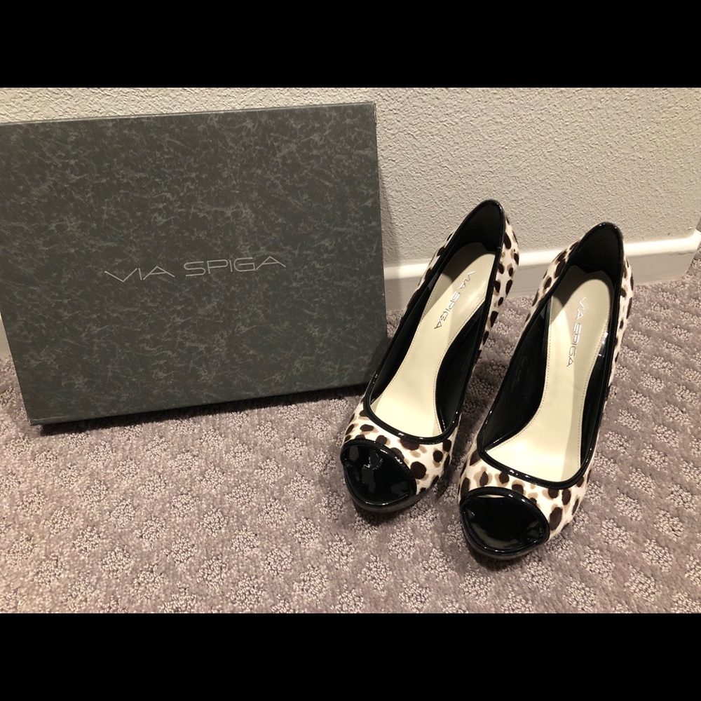 Via Spiga Platform Heels